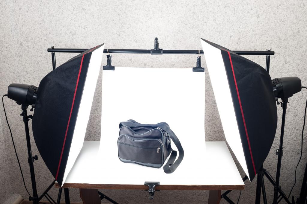 Shooting table and studio lighting system